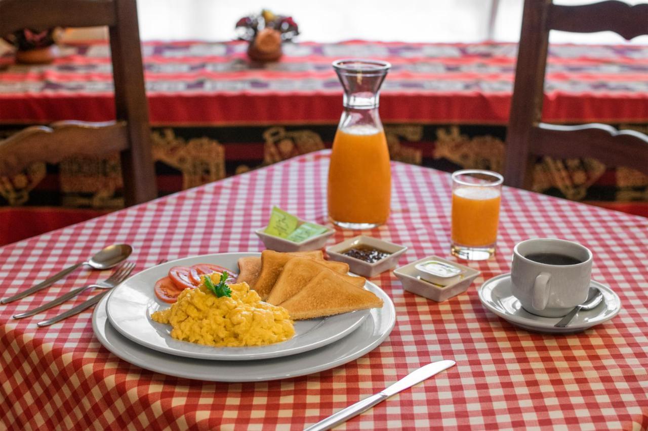 Hotel San Isidro Inn