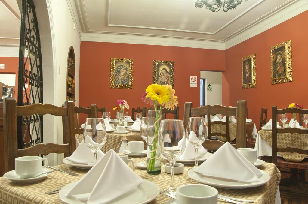 Hotel San Isidro Inn Hotel 3*
