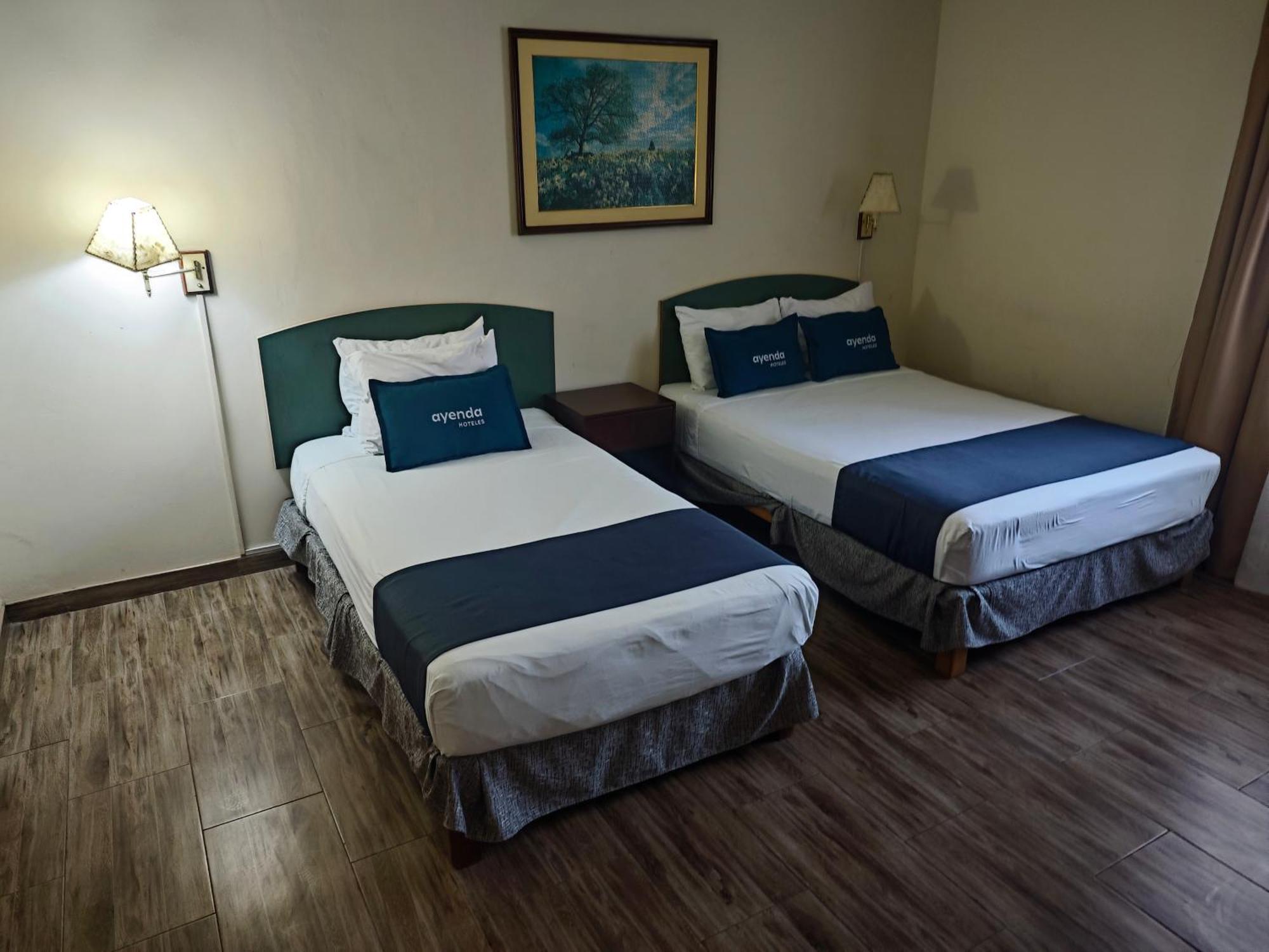 Hotel San Isidro Inn Hotel