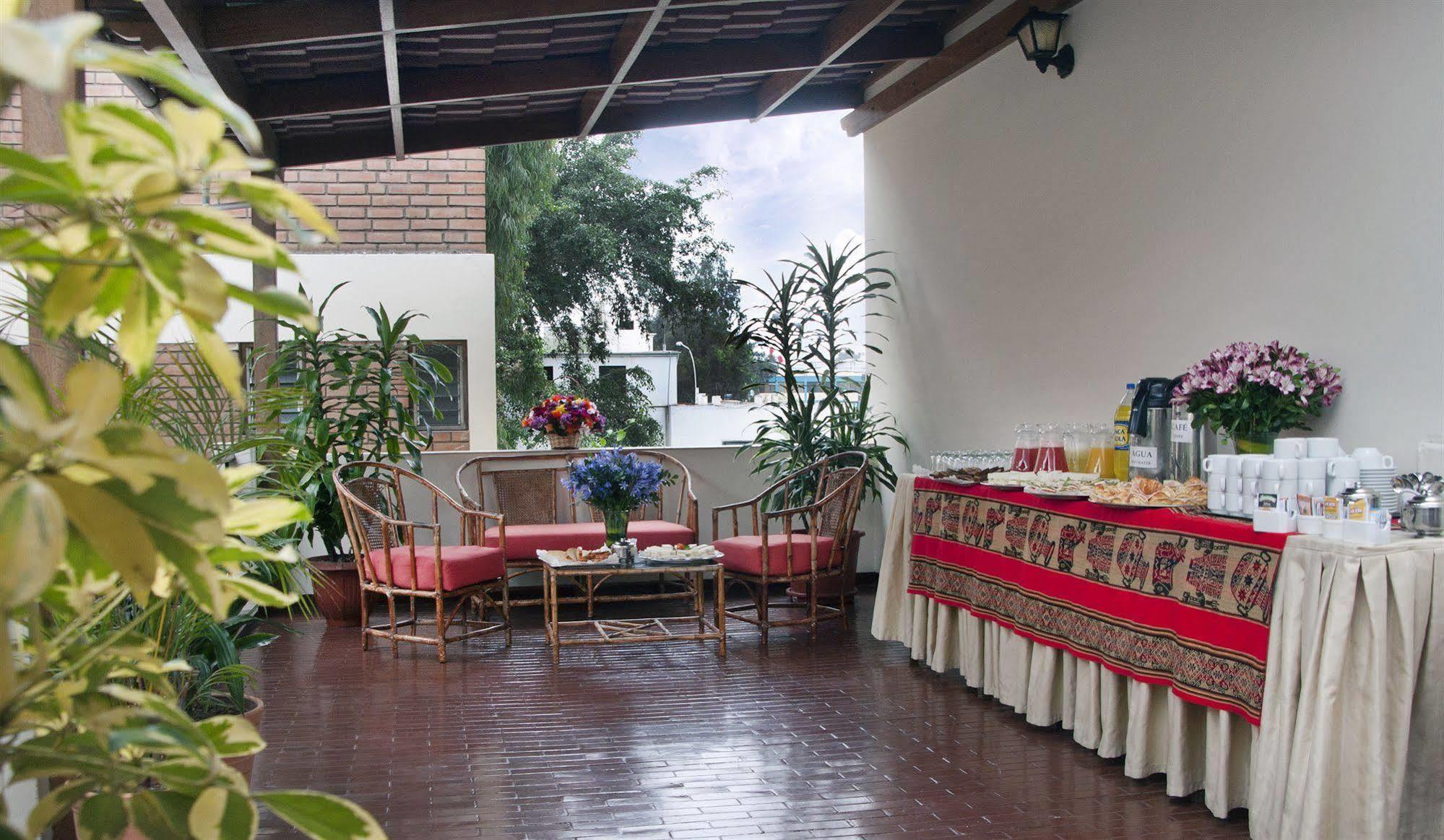 Hotel Hotel San Isidro Inn 3*